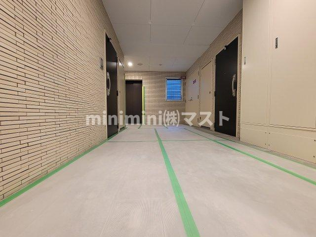 大阪市浪速区元町３丁目の賃貸マンションのロビー