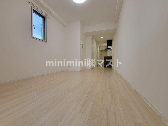 大阪市浪速区元町３丁目の賃貸マンションの居間・リビング