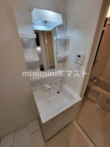 大阪市浪速区元町３丁目の賃貸マンションの洗面所