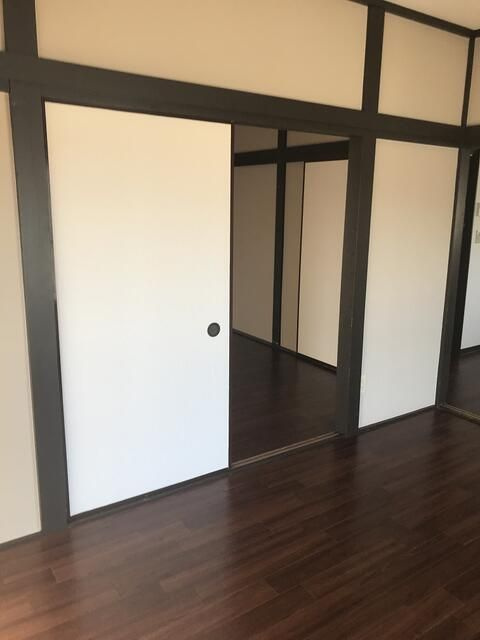 メゾン前原の寝室
