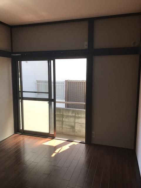 メゾン前原の寝室