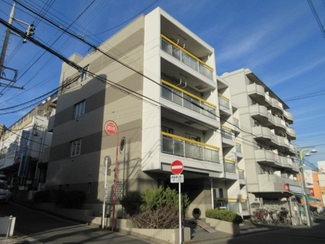 クレールカヤバの外観