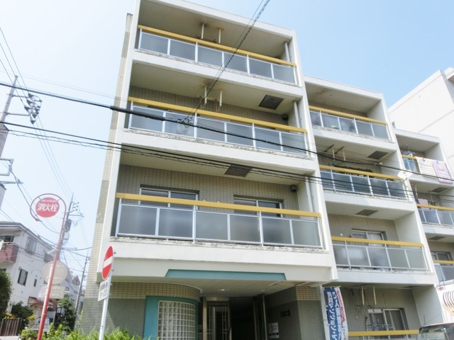 クレールカヤバの外観