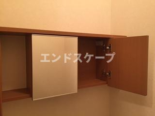 グランチェスタの収納|トイレ収納
高崎、前橋のお部屋探しはエンドスケープまで！お客様の理想お聞かせ下さい♪