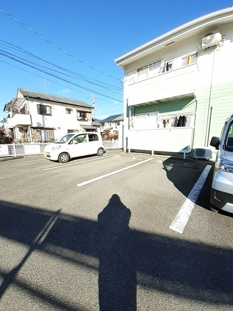 メゾンリーヴＭ・Ｋの駐車場|駐車場