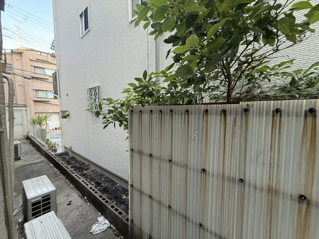 神戸市灘区八幡町４丁目の賃貸マンションのバルコニー