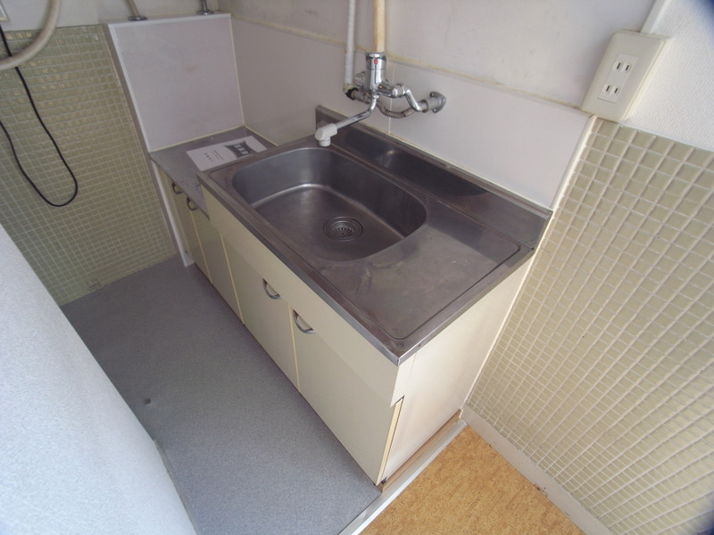神戸市中央区花隈町の賃貸マンションのキッチン