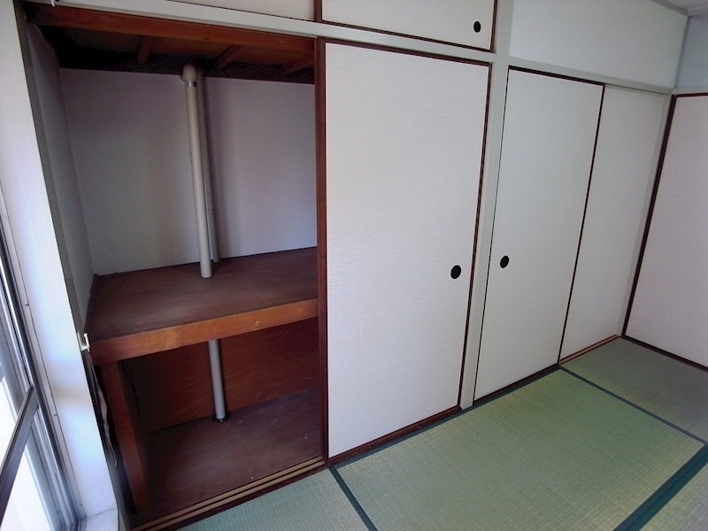 神戸市中央区花隈町の賃貸マンションの収納