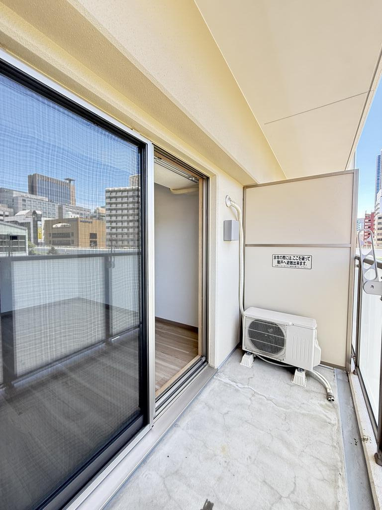 神戸市中央区磯辺通２丁目の賃貸マンションのバルコニー