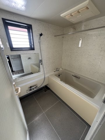 神戸市中央区野崎通２丁目の賃貸マンションの浴室
