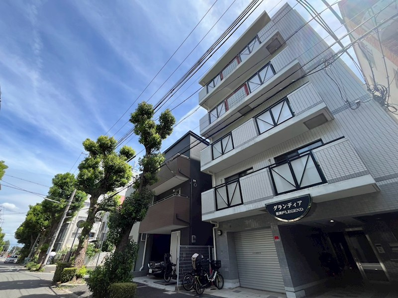 神戸市中央区野崎通２丁目の賃貸マンションの外観