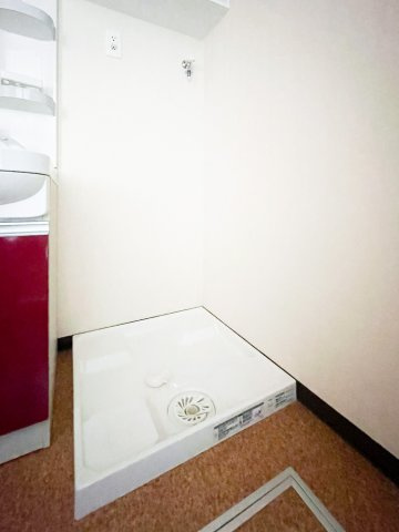 神戸市灘区徳井町４丁目の賃貸マンションの洗面所