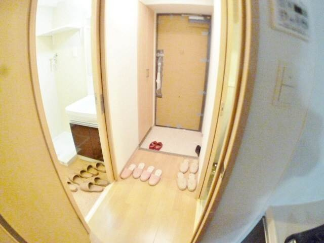 神戸市灘区徳井町４丁目の賃貸マンションの玄関
