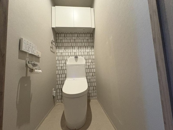芦屋市親王塚町の賃貸マンションのトイレ