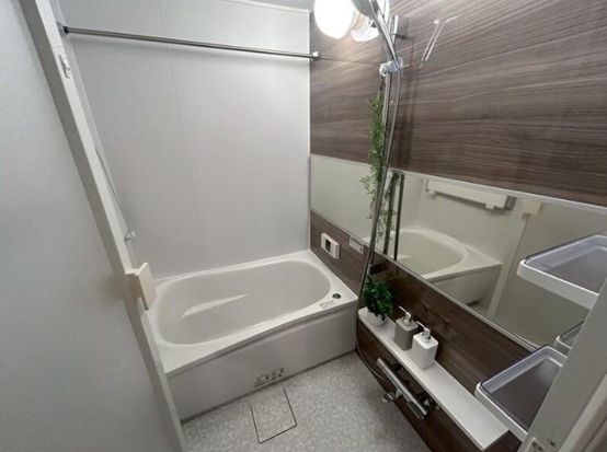 芦屋市親王塚町の賃貸マンションの浴室