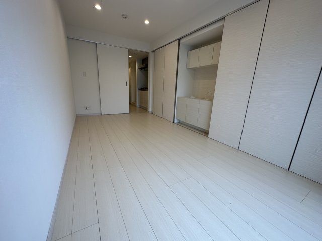 神戸市灘区篠原中町４丁目の賃貸マンションの居間・リビング