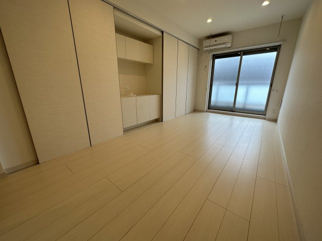神戸市灘区篠原中町４丁目の賃貸マンションの居間・リビング