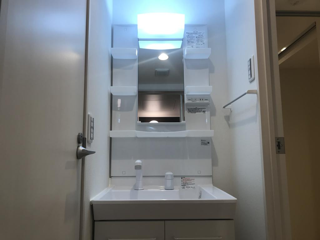 神戸市灘区篠原中町４丁目の賃貸マンションの洗面所