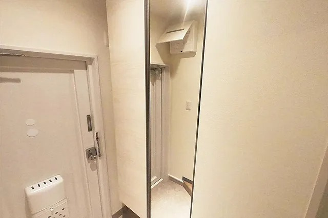 神戸市東灘区住吉宮町４丁目の賃貸マンションの玄関