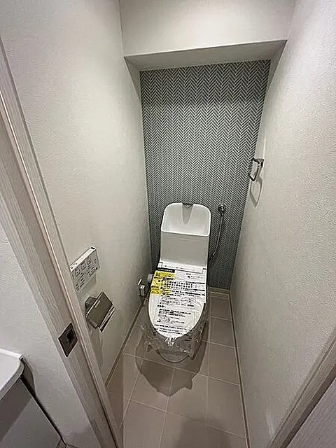 芦屋市大東町の賃貸マンションのトイレ
