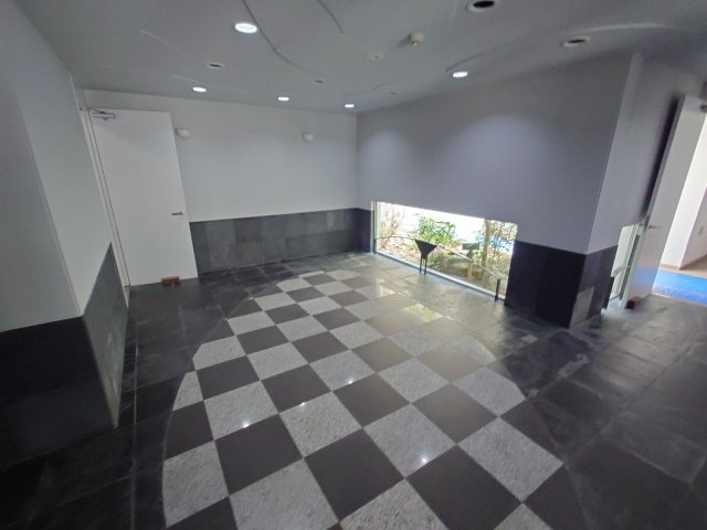 神戸市東灘区住吉本町２丁目の賃貸マンションのロビー