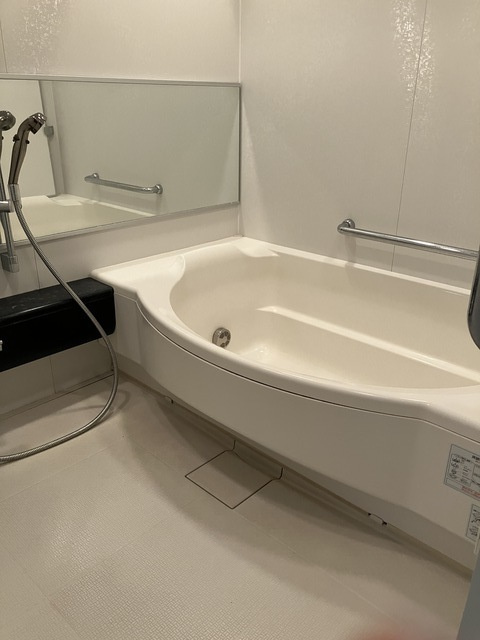 芦屋市翠ケ丘町の賃貸マンションの浴室