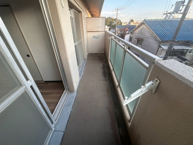 誼マンションのバルコニー