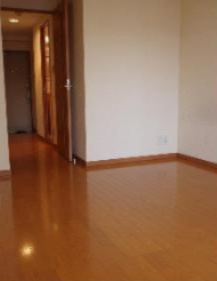 グリフィン新横浜・六番館の居間・リビング