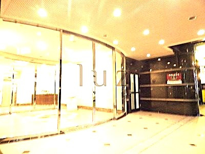 グリフィン新横浜・六番館の外観