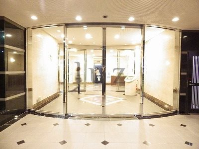 グリフィン新横浜・六番館のロビー
