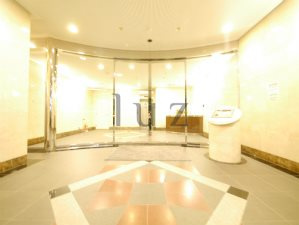 グリフィン新横浜・六番館のロビー