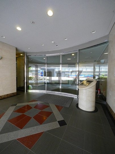グリフィン新横浜・六番館のロビー