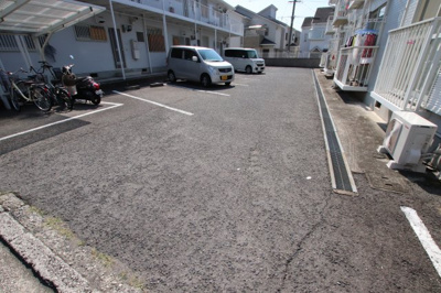 【駐車場】 | ロイヤルハイツ福田
