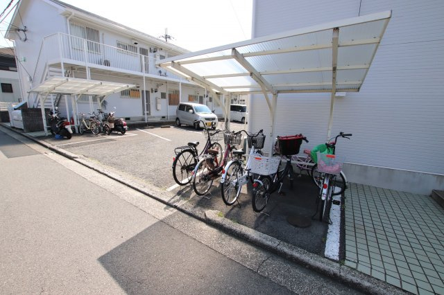 【その他共用部分】 | ロイヤルハイツ福田 | 駐輪場