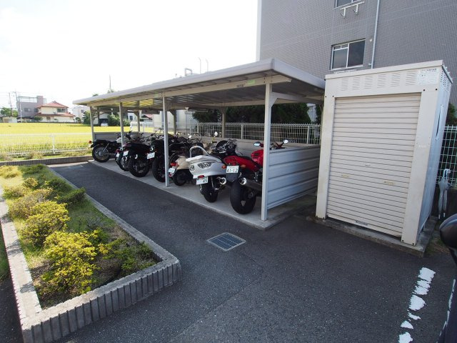 【その他共用部分】 | リヴェール東野 | 駐輪場