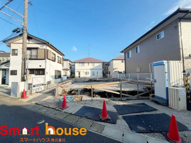 大和市南林間　新築全2棟の外観