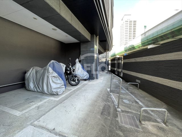 エスリード大阪城公園のその他共用部分|エスリード大阪城公園　バイク置き場