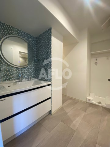 GLAM　STELLA松屋町　中央小学校区の洗面所|GLAM　STELLA松屋町　洗面所