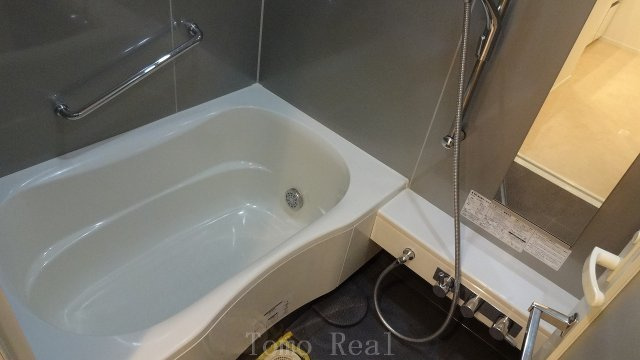 リエトコート元赤坂の浴室