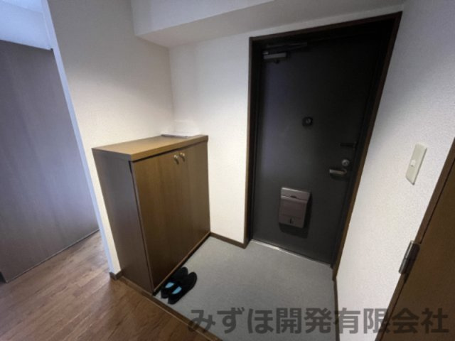 山形市松波4丁目5-1-302号室　ネオハイツ県庁南の玄関