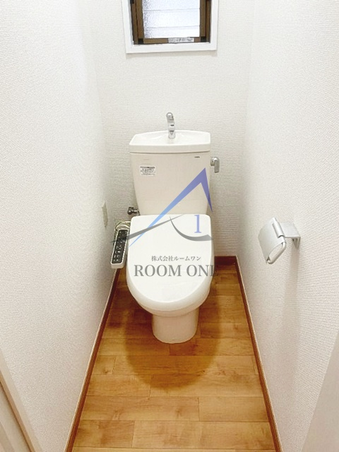 小豆沢4丁目戸建のトイレ|トイレです。