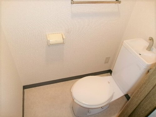 桜木町堂ノ下マンションのトイレ