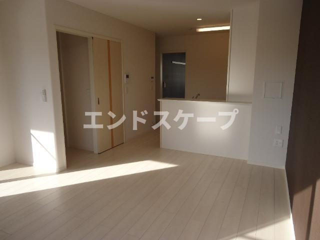 ユニヴァリィ　ブリランテの居間・リビング|リビング
高崎、前橋のお部屋探しはエンドスケープまで！お客様の理想お聞かせ下さい♪