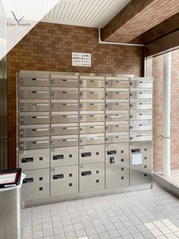 ライオンズマンション東日暮里第二のその他共用部分|メール・宅配ボックス