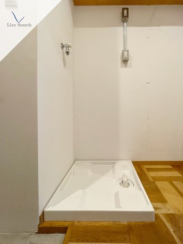 ライオンズマンション東日暮里第二の設備|洗濯機置場