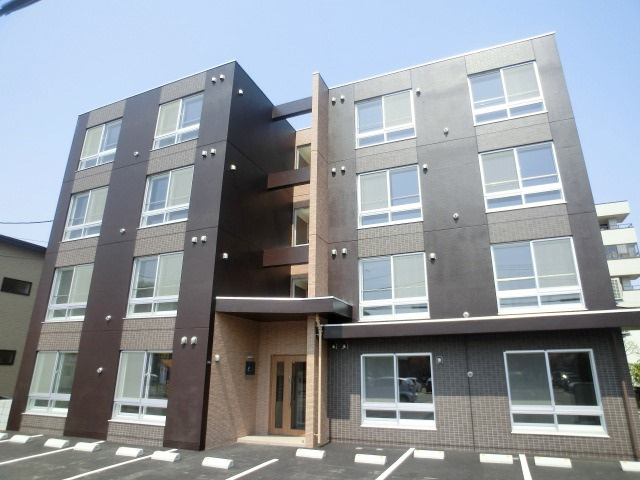 イーシティ山鼻