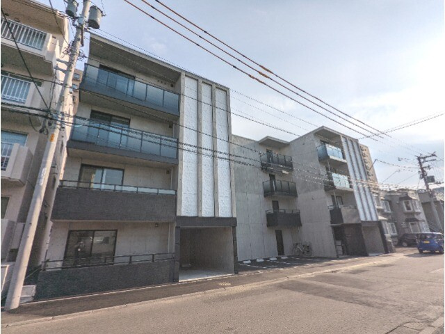 ＲＥＳＩＤＥＮＣＥ　ＳＨＩＮＭＥＩ平岸