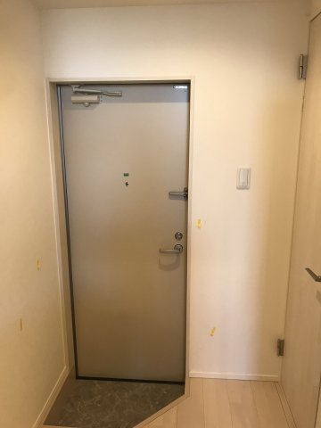 グランシエロ名古屋黄金の玄関