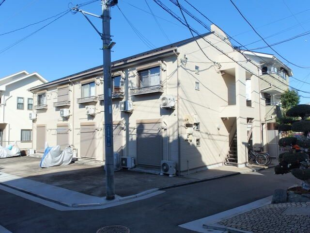 ブリーズパレスの外観