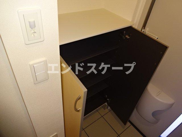 ル・ココン富士の収納|下駄箱
高崎、前橋のお部屋探しはエンドスケープまで！お客様の理想お聞かせ下さい♪